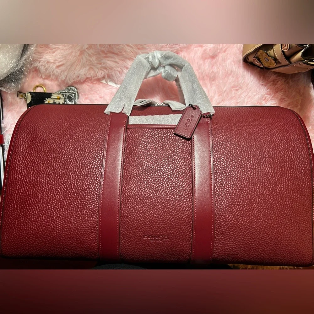 COACH GOTHAM DUFFLE 45/DARK RUBY - Picture 2 of 11